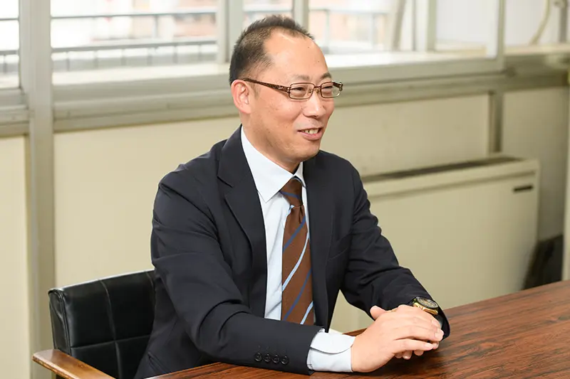 牧野 周世 氏